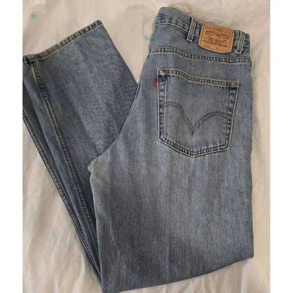 Levis 550 Jeans Mens 38x34 Blue Red Tab Relaxed‎ Fit Straight Leg Light Wash